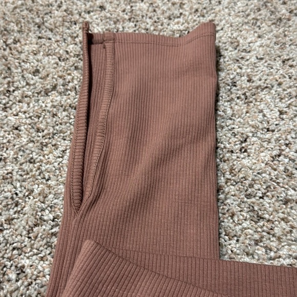 NWOT Naked Wardrobe Women's Ribbed Sculpting  Leggings - Picture 5 of 6